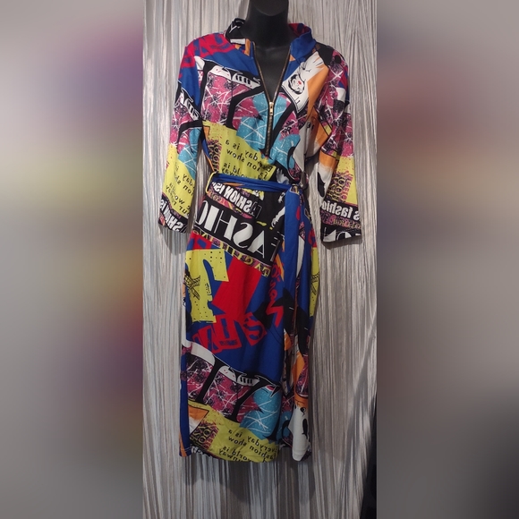 Making headlines dress size XL - Picture 8 of 14